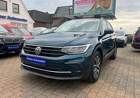 VW Tiguan Volkswagen 2.0 TDI SCR DSG Life,Navi,AHK,1.Hd,PDC,DR
