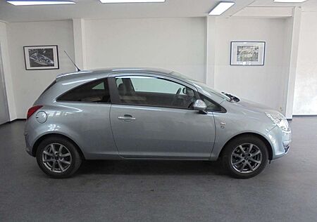 Opel Corsa 1.4 Edition Klima 76.000 PDC km TÜV/neu