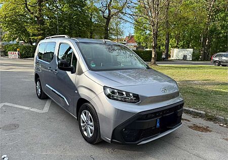 Toyota Pro Ace Proace City Proace City Verso 1.5 D-4D L2 AutLounge 7-Sitzer