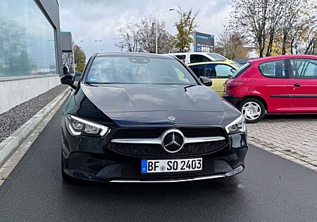 Mercedes-Benz CLA 200 8g 110 kW