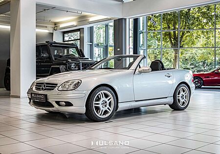 Mercedes-Benz SLK 32 AMG ELEKTR. SITZE XENON SITZHEIZUNG KLIMA