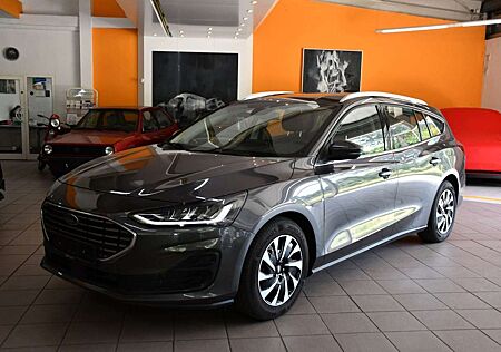 Ford Focus Turnier Titanium Auto LED Keyless PDC