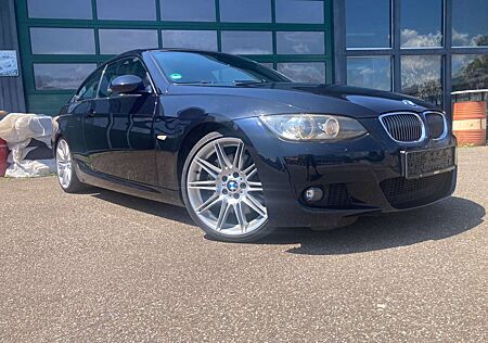 BMW 330d 330 M Paket Xenon SD Leder 19" Memory Keyless-Go