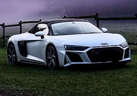 Audi R8 5.2 FSI Qu. Performance*EVO*KERAMiK*CARBON*