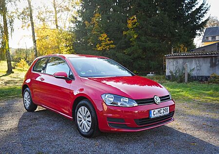 VW Golf Volkswagen 1.6 TDI BlueMotion Trendline