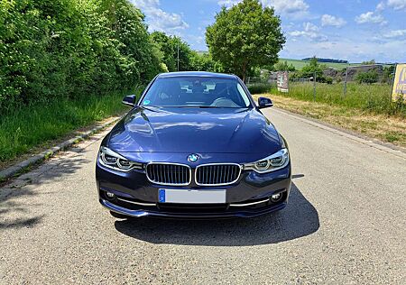 BMW 330 e iPerformance Sport Line
