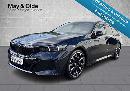 BMW 520 M Sport Pro Touring Pano Bowers & Wilkins AHK ACC