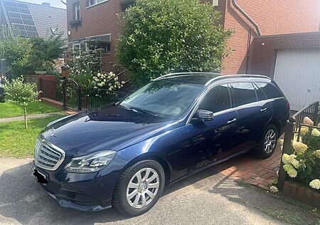 Mercedes-Benz E 250 BlueTec (212.204)