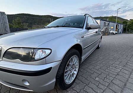 BMW 318 ikombi VOLL LPG LEDER XENON GSD KEIN Tüv!FP