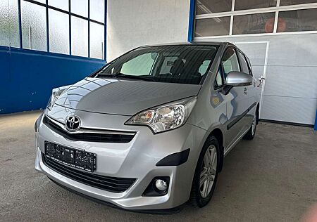 Toyota Verso-S Club / Kamera / Navi / 2.Hand