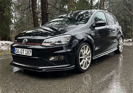 VW Polo GTI Volkswagen 1.8 TSI (Blue Motion Technology)