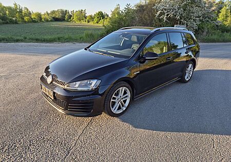 VW Golf Variant Volkswagen GTD BMT