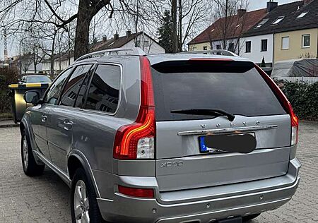 Volvo EX90