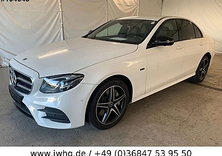 Mercedes-Benz E 300 de 2x AMG Line MultibeamFahrAs+Widescr360K