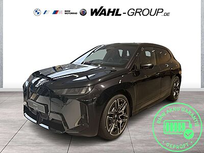 BMW iX xDrive45 M Sport Pro Panorama AHK Innovationspaket