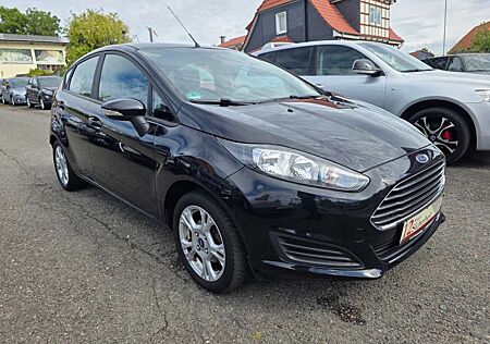 Ford Fiesta Sync Edition Klima SHZ TÜV HU NEU