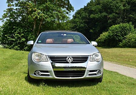 VW Eos Volkswagen 2.0 FSI Individual Chrom