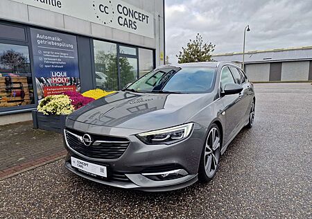 Opel Insignia Sports Tourer Ultimate 4x4 *20 Zoll*AHK*Massage*