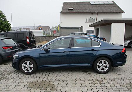 VW Passat Volkswagen 2.0 TDI DSG NAVI KAMER TOTW SPURH PDC ACC