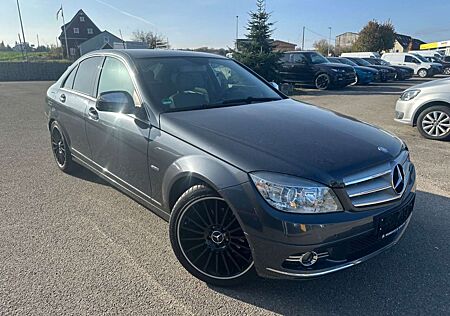 Mercedes-Benz C 280 C -Klasse Lim. 4Matic PDC AHK