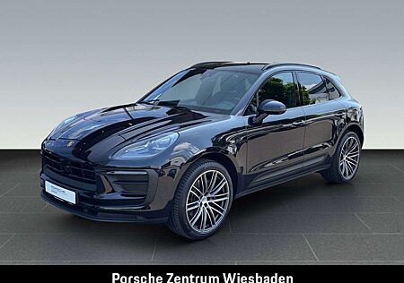 Porsche Macan .