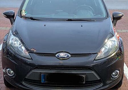 Ford Fiesta 1.25 Champions Edition