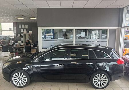 Opel Insignia ST Edition4x4 Automatik Leder Xenon AHK