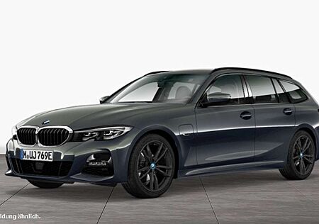 BMW 330 e xDrive Touring M Sport Head-Up DAB WLAN