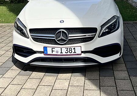 Mercedes-Benz A 45 AMG 4Matic Speedshift 7G-DCT