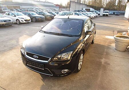 Ford Focus Cabrio Titanium,LEDER,ALU,SITZHEIZUNG.