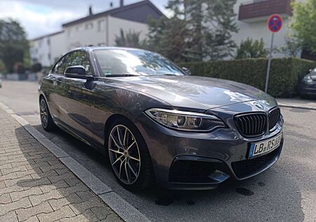 BMW 235 M235i Coupe, Vollaustattung, Handschalter
