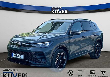 VW Tiguan Volkswagen R-Line 2,0 TDI DSG 4M+Navi+Pano+ACC+AHK