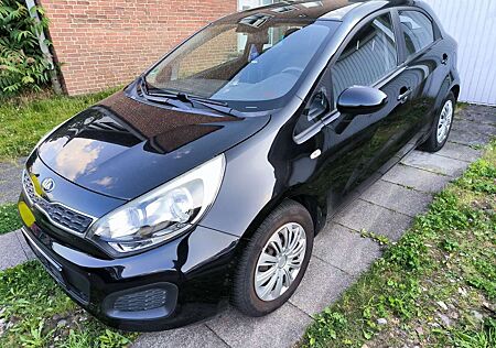 Kia Rio Edition7 109PS-87000Km-Serviceheft-Klima-Tüv06/27