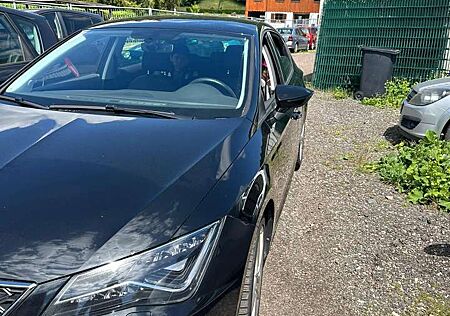 Seat Leon 2.0 TDI DPF DSG FR