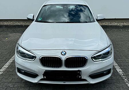 BMW 120 i Advantage