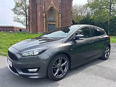 Ford Focus Lim. ST-Line Kamera 86 Tkm Navi Tüv Neu !!