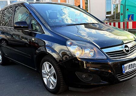 Opel Zafira 1.9 CDTI Navi