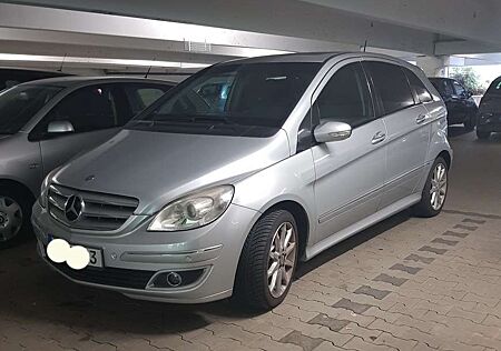 Mercedes-Benz B 200 Autotronic