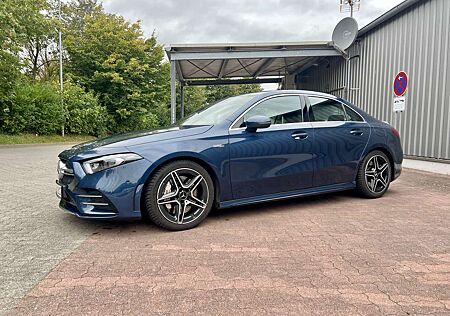 Mercedes-Benz A 35 AMG - 1 Jahr junge Sterne Garantie