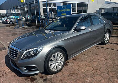 Mercedes-Benz S 500 4Matic 7G-TRONIC