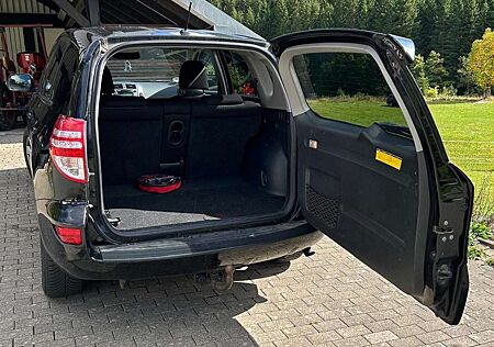 Toyota RAV 4 2.2 D-4D 4x4 Life