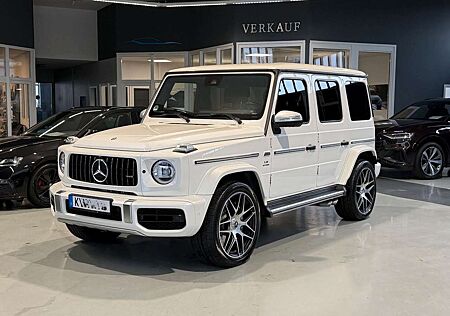 Mercedes-Benz G 63 AMG G63 AMG Stronger than time Edition Leder-Grau