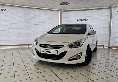 Hyundai i40 2.0 Premium, unfallfrei,Kamera,Navi,SH vorn+hinten