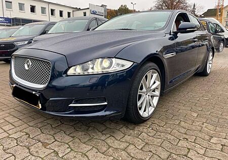 Jaguar XJ 5.0 V8 Portfolio /LEDER/MASSAGE/PANO/KEYLESS