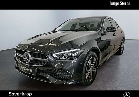 Mercedes-Benz C 300 e // AVANTGARDE AHK DISTR KAMERA SPUR PDC