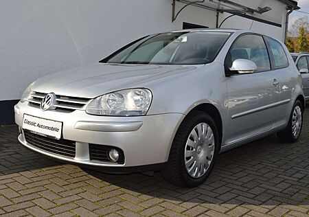 VW Golf Volkswagen V Lim. Tour 1.4 *Tempomat*Einparkhilfe