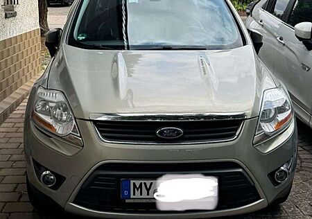 Ford Kuga 2.5 4x4 Aut. Titanium