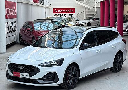 Ford Focus Turnier ST X HUD+LED+B&O+PANO+KAMERA+DAB