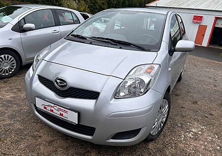 Daihatsu Charade 1,33 Dual-VVT-i Basis+Winterräder
