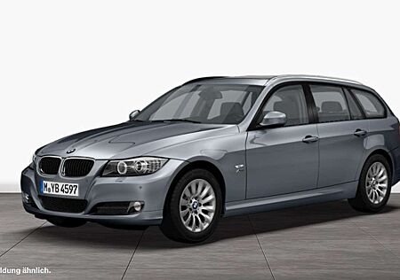 BMW 320 d xDrive Touring HiFi Xenon Pano.Dach BT USB